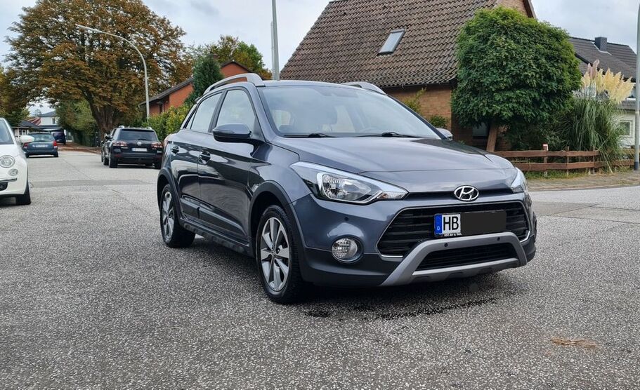 Hyundai i20 12.300 km 16.000 € Bremerhaven 27574