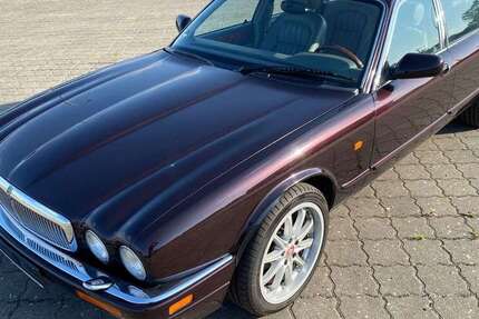 Jaguar XJ 118.571 km 9.990 € Loxstedt 27612
