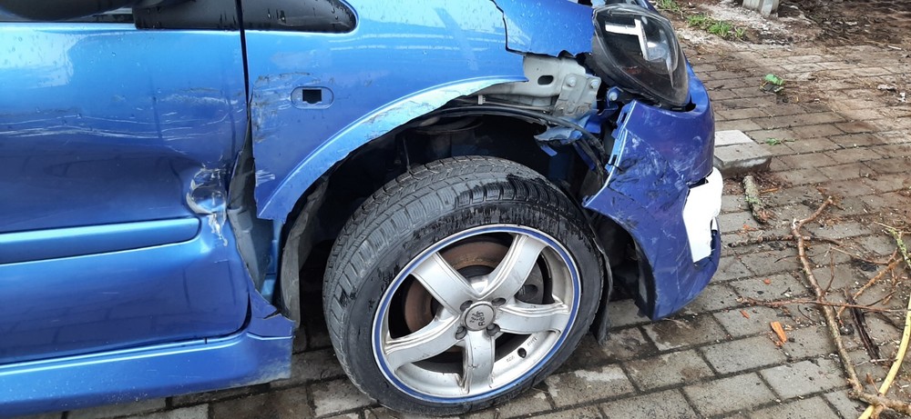 Renault Twingo 142.000 km 2.200 &euro; Nordenham 26954