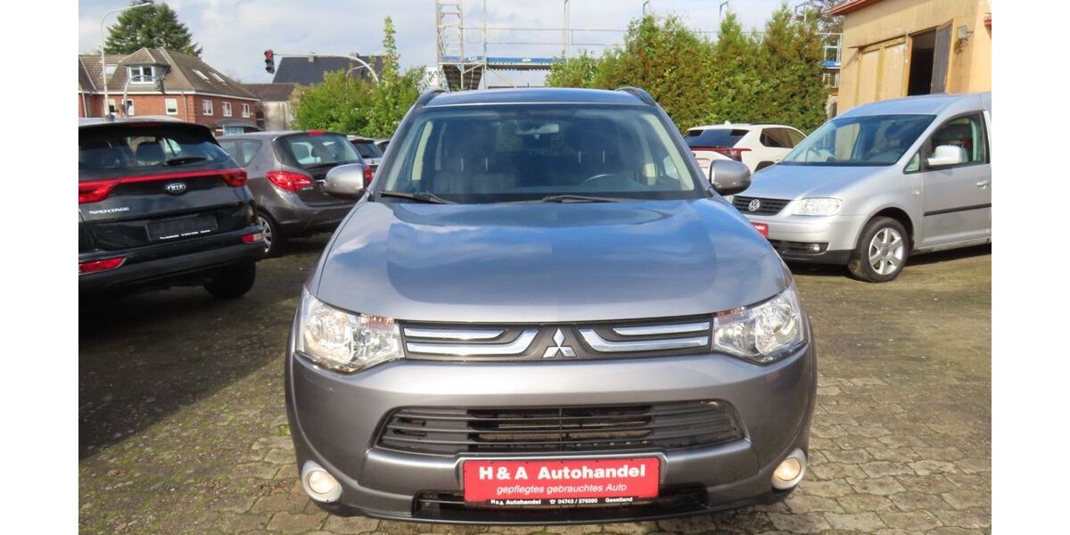 Mitsubishi Outlander 181.137 km 5.999 &euro; Geestland 27607