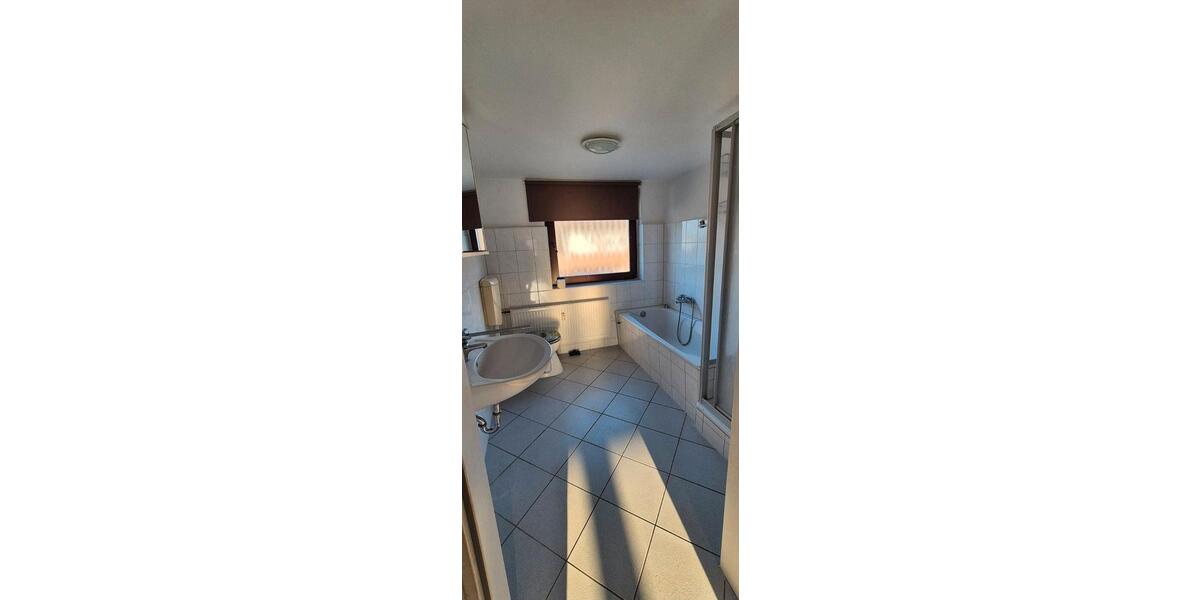 Dachgeschoßwohnung Geestland Bad Bederkesa - 3 Zimmer, 83 m&sup2;, 500&euro; | Angebot:26517278