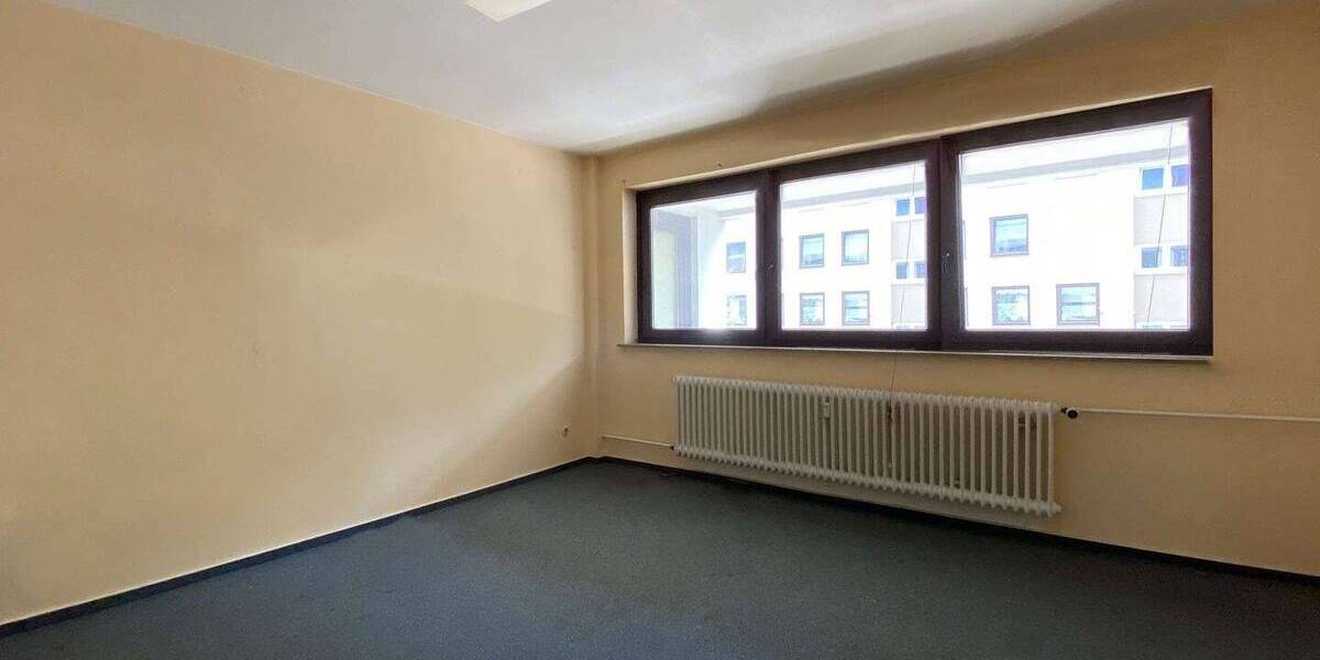 Gewerbeobjekt Bremerhaven / Geestemünde Geestemünde - 1.990&euro; | Angebot:25677977