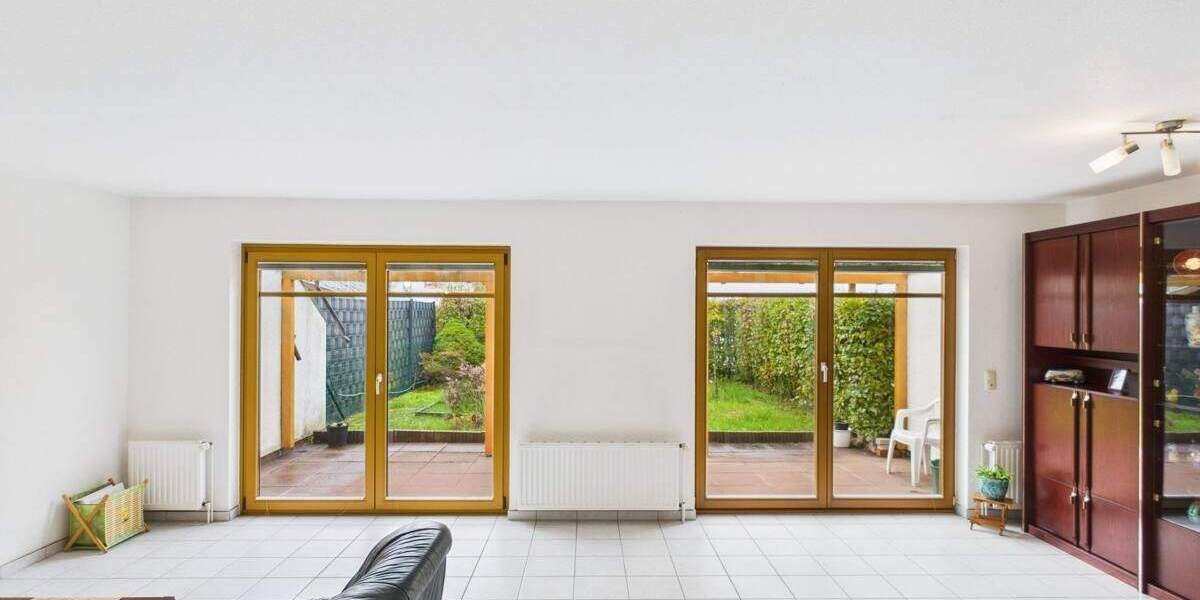 Reihenmittelhaus Bremerhaven Lehe - 6 Zimmer, 175 m&sup2;, 359.000&euro; | Angebot:24916557