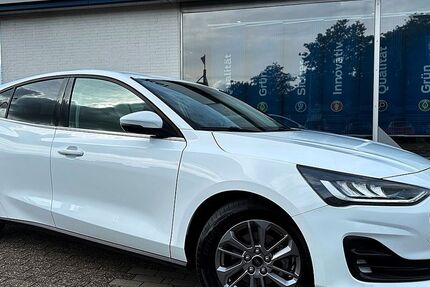 Ford Focus 51.000 km 18.990 € Brake 26919