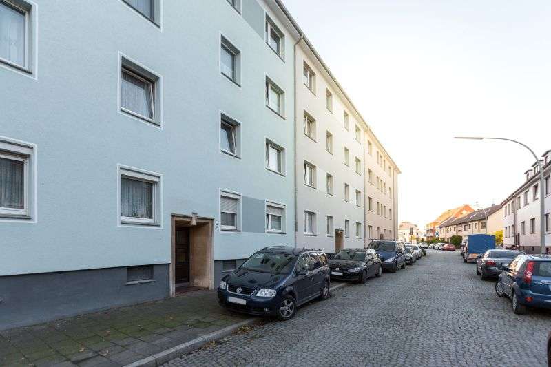 Wohnung zum Mieten in Bremerhaven 310 € 51 m²