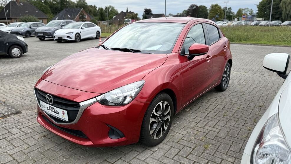 Mazda 2 117.410 km 8.990 € Wilhelmshaven 26389