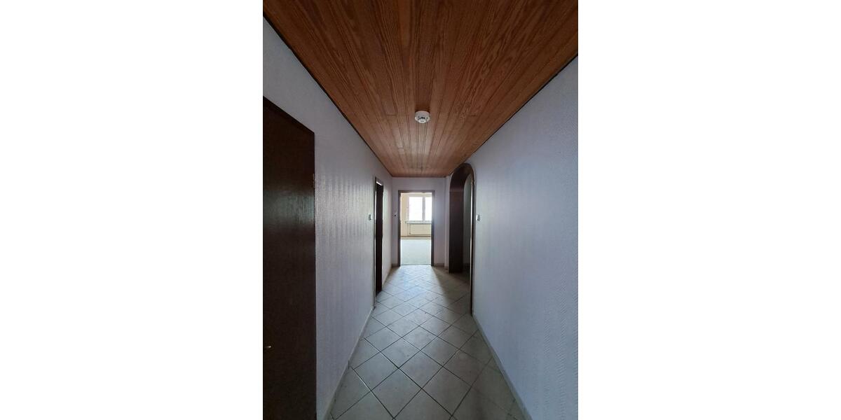 Etagenwohnung Bremerhaven Geestemünde - 4 Zimmer, 124 m&sup2;, 675&euro; | Angebot:26214579