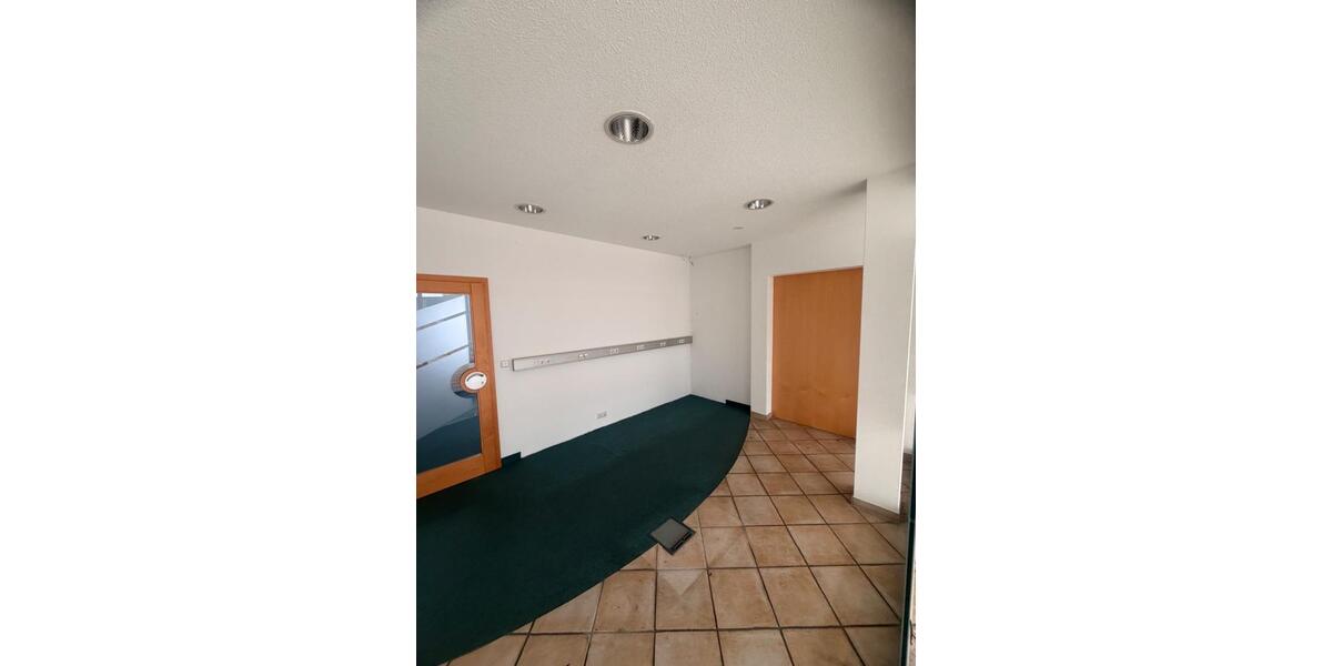 Gewerbeobjekt Wilhelmshaven Heppens - 700&euro; | Angebot:25349442