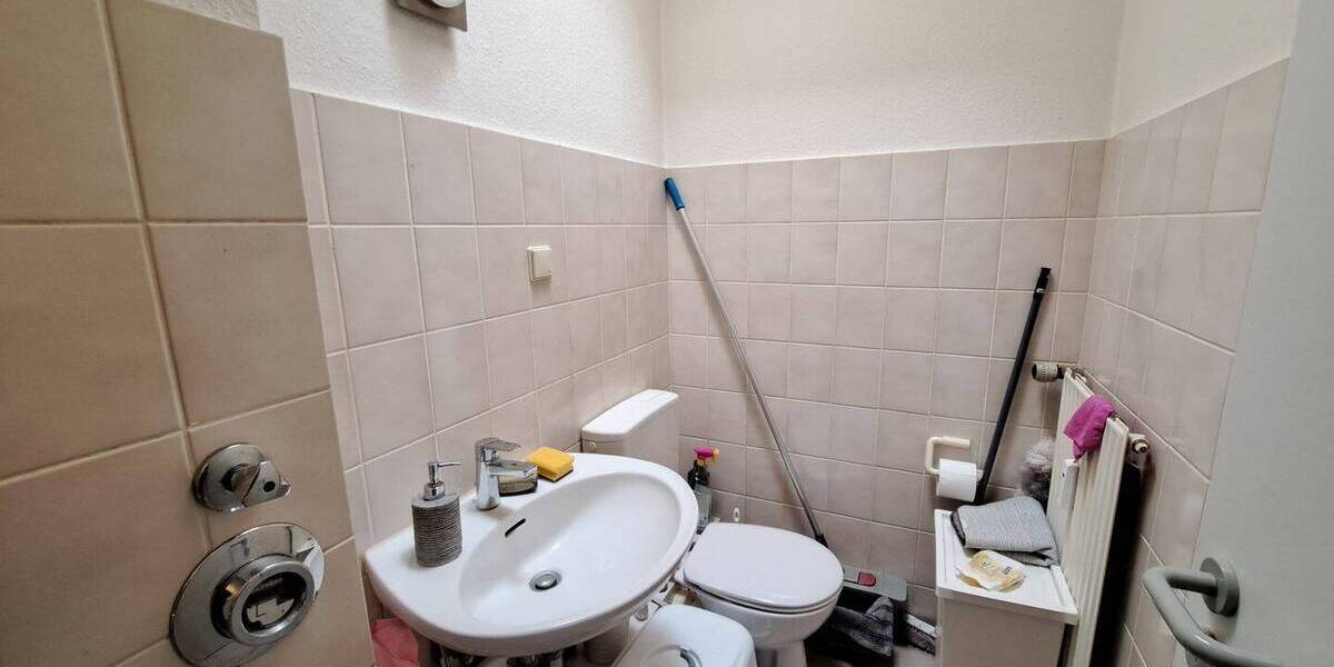 Etagenwohnung Bremerhaven Geestemünde - 3 Zimmer, 83 m&sup2;, 395&euro; | Angebot:26292746