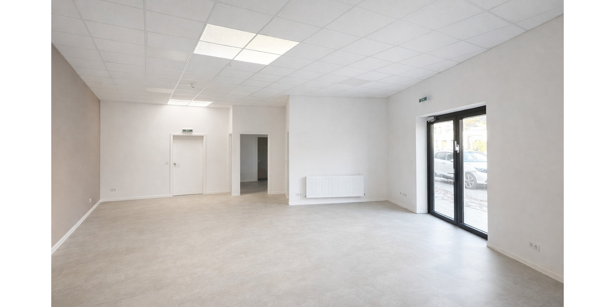 Gewerbeobjekt Butjadingen Burhave - 2 Zimmer, 600&euro; | Angebot:24699990