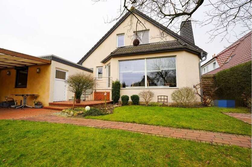 Haus zum Kaufen in Geestland 349.000 € 276 m²