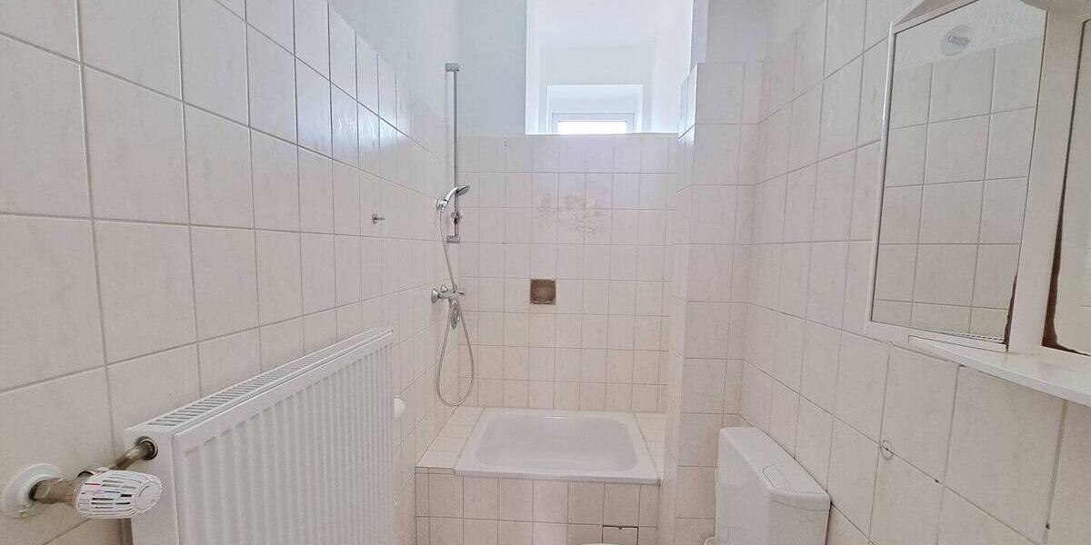Etagenwohnung Bremerhaven Lehe - 3 Zimmer, 68 m&sup2;, 400&euro; | Angebot:26869334