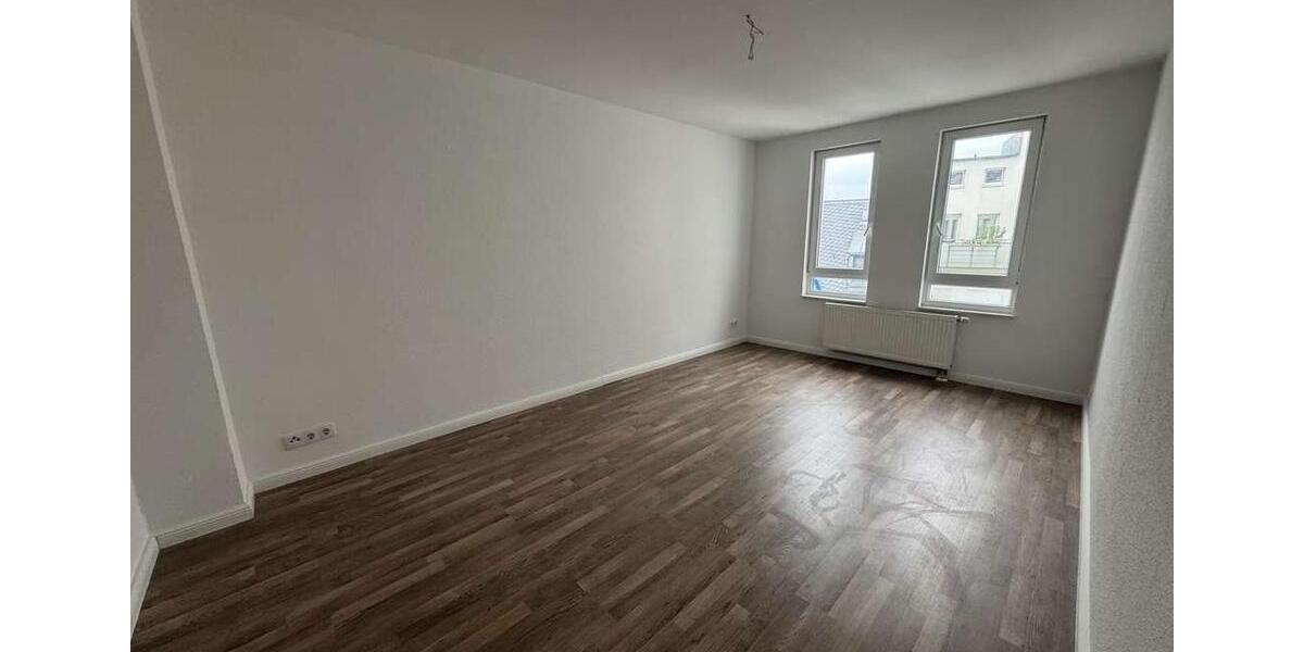 Etagenwohnung Bremerhaven Mitte - 2 Zimmer, 76 m&sup2;, 780&euro; | Angebot:26687892