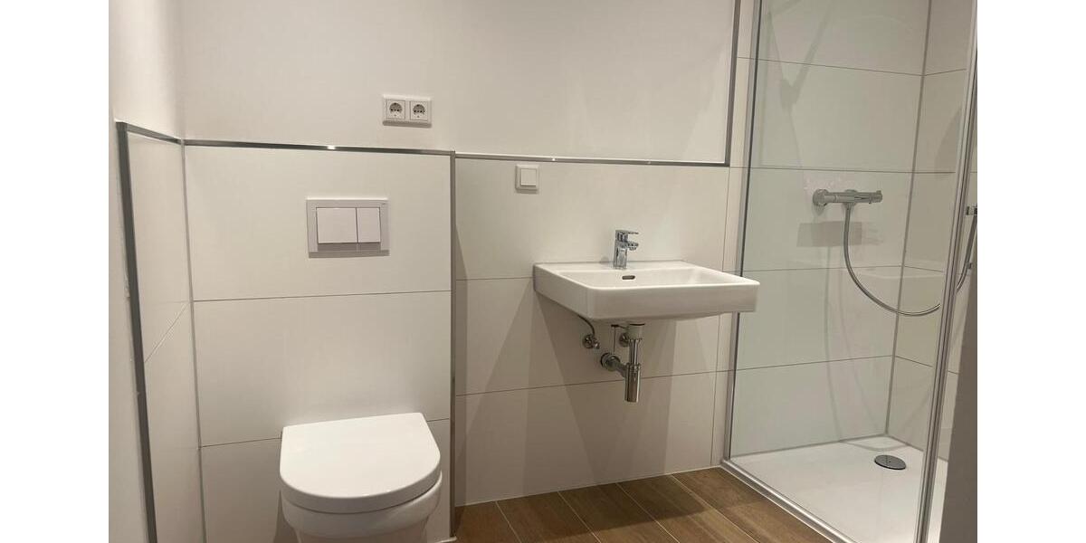 Dachgeschoßwohnung Hagen im Bremischen - 4 Zimmer, 90 m&sup2;, 1.000&euro; | Angebot:25019357