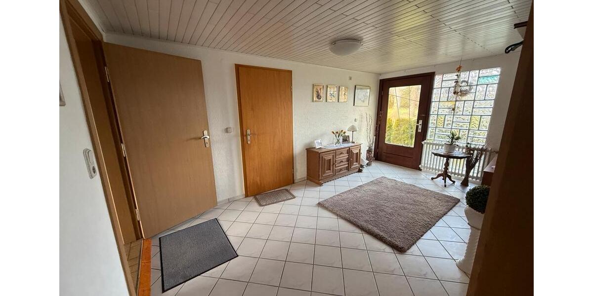 Bauernhaus, Landhaus Nordleda - 8 Zimmer, 200 m&sup2;, 270.000&euro; | Angebot:26250175