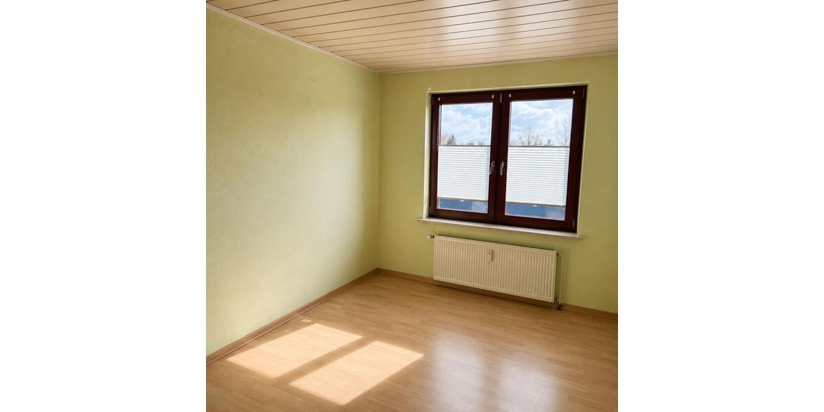 Erdgeschoßwohnung Bremerhaven Lehe - 3 Zimmer, 75 m&sup2;, 575&euro; | Angebot:26678834