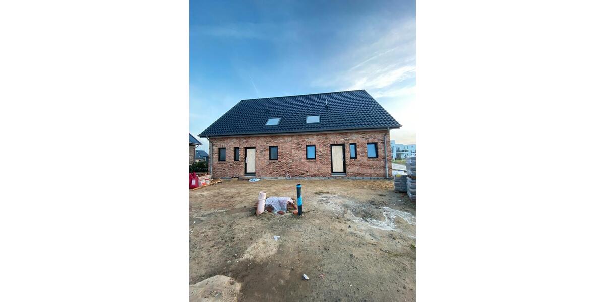 Etagenwohnung Wanna - 4 Zimmer, 102 m&sup2;, 1.380&euro; | Angebot:25105500