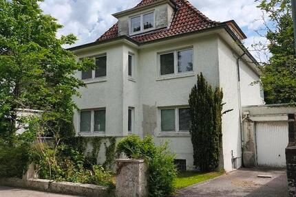 Haus Bremerhaven Geestemünde - 8 Zimmer, 220 m&sup2;, 329.000&euro; | Angebot:26765792
