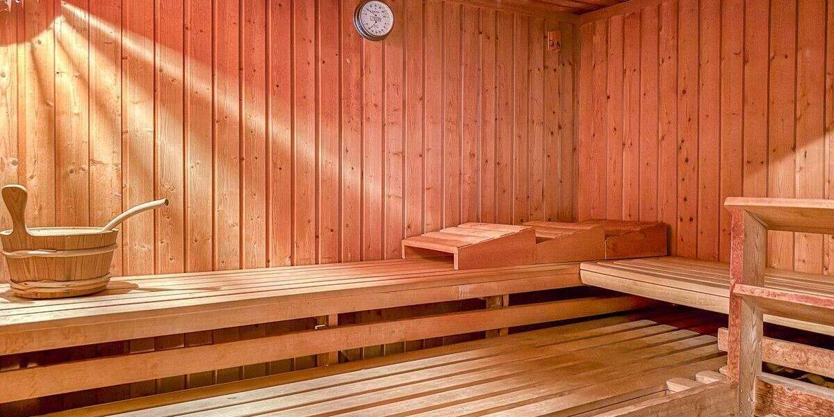 Einfamilienhaus Bremerhaven Lehe - 8 Zimmer, 258 m&sup2;, 399.000&euro; | Angebot:24967166