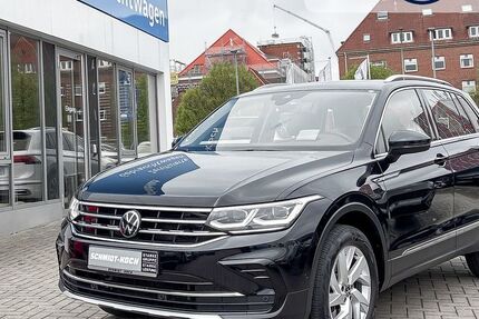 VW Tiguan 51.599 km 37.999 &euro; Bremerhaven 27576
