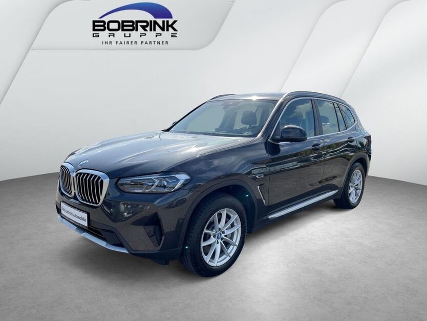 BMW X3 62.609 km 34.900 € Bremerhaven 27572