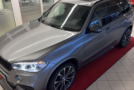 BMW X5 195.000 km 24.990 &euro; Stadland 26936