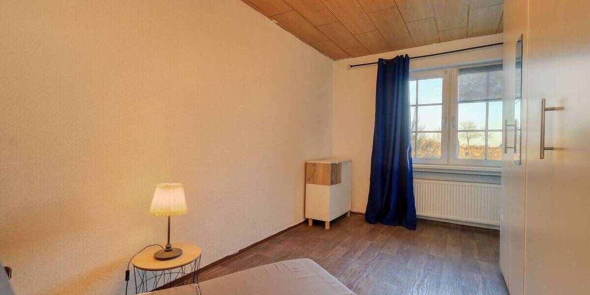 Mehrfamilienhaus, Wohnhaus Loxstedt Büttel - 5 Zimmer, 150 m&sup2;, 175.000&euro; | Angebot:26346013