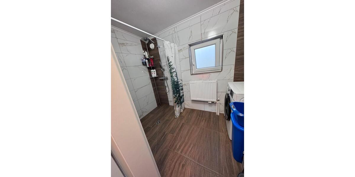 Einfamilienhaus Bremerhaven - 5 Zimmer, 182 m&sup2;, 260.000&euro; | Angebot:26429621