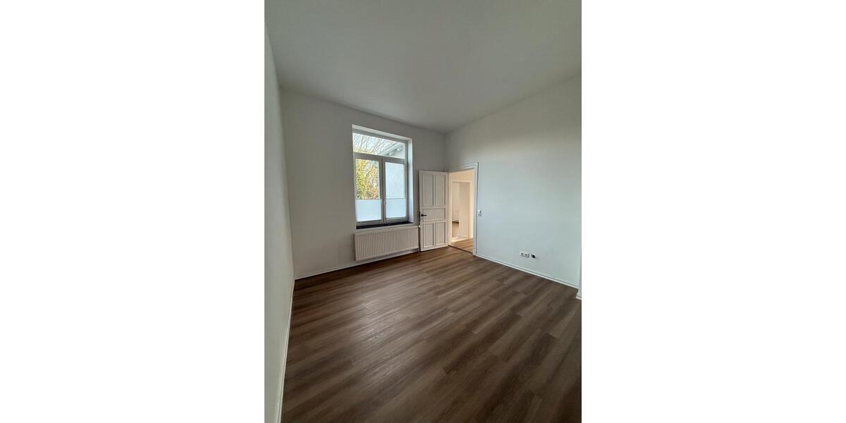 Hochparterre Loxstedt - 3 Zimmer, 90 m&sup2;, 900&euro; | Angebot:24757062