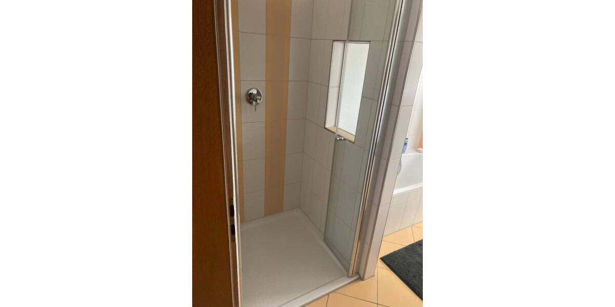 Etagenwohnung Bremerhaven Lehe - 4 Zimmer, 108 m&sup2;, 785&euro; | Angebot:26256985