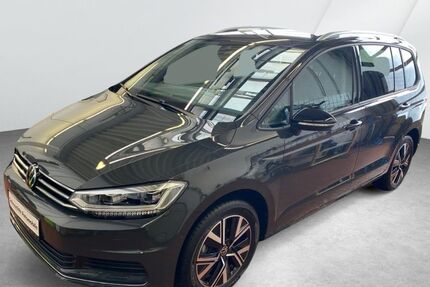 VW Touran 10.823 km 38.950 &euro; Bremerhaven 27580