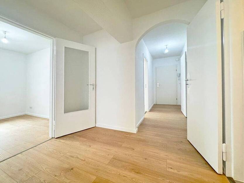 Neustadt Großzügige 4-Zimmer-Wohnung in zentraler Lage