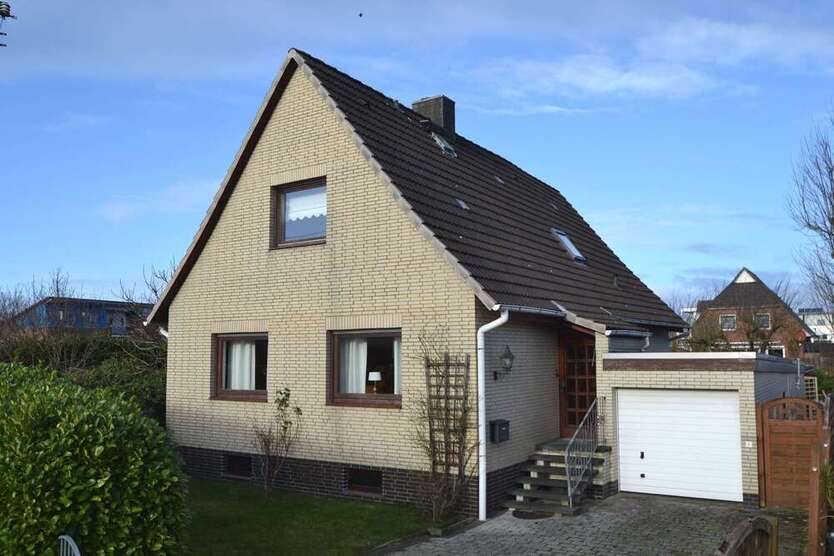 Haus zum Kaufen in Bremerhaven 275.000 € 169 m²