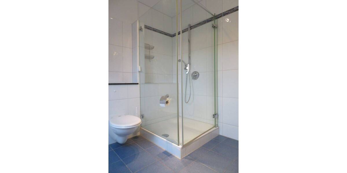 Etagenwohnung Bremerhaven Geestemünde - 2 Zimmer, 70 m&sup2;, 169.000&euro; | Angebot:26804235