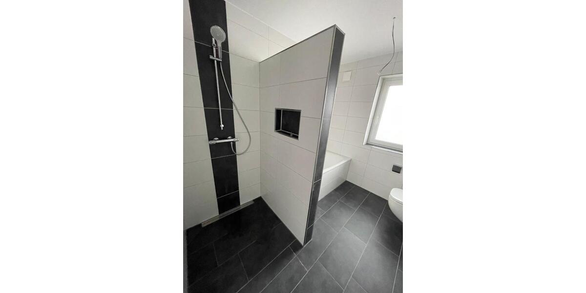 Etagenwohnung Beverstedt - 4 Zimmer, 98 m&sup2;, 1.070&euro; | Angebot:25256235