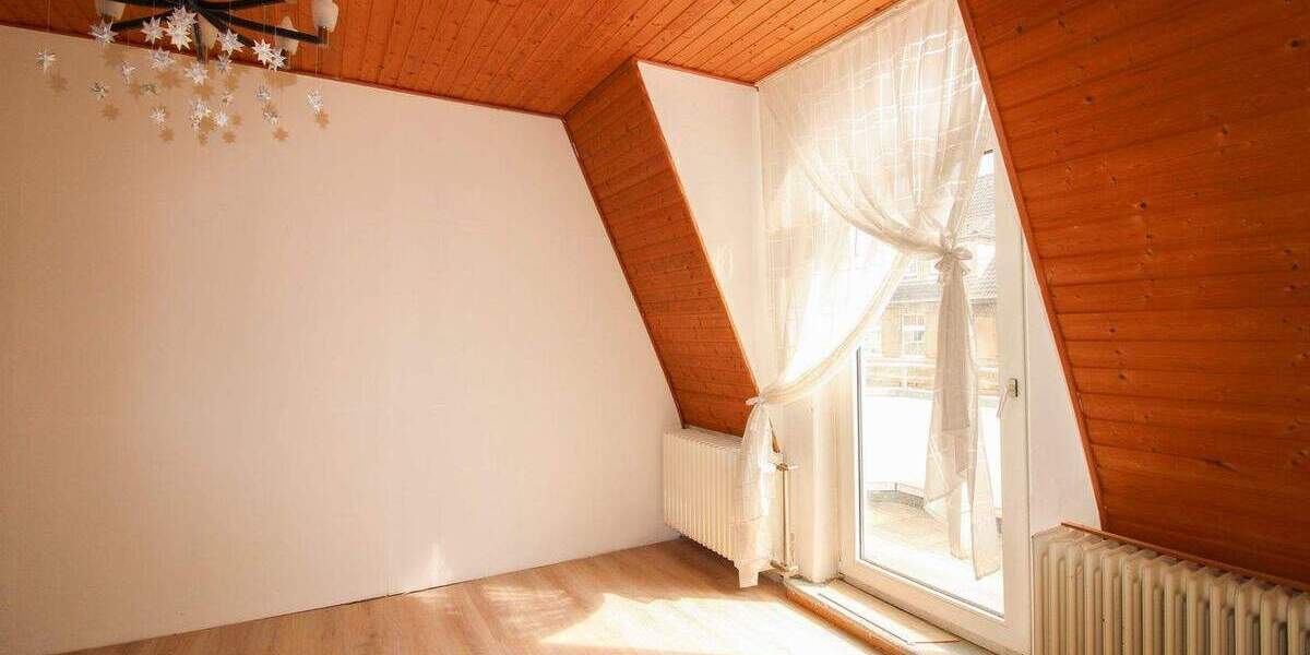 Etagenwohnung Wilhelmshaven Heppens - 4 Zimmer, 99 m&sup2;, 115.000&euro; | Angebot:25212623