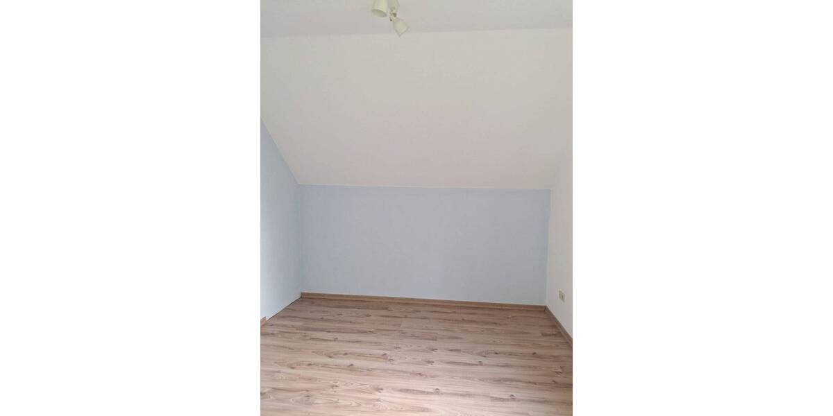 Mehrfamilienhaus, Wohnhaus Bremerhaven Lehe - 7 Zimmer, 240 m&sup2;, 290.000&euro; | Angebot:26796358