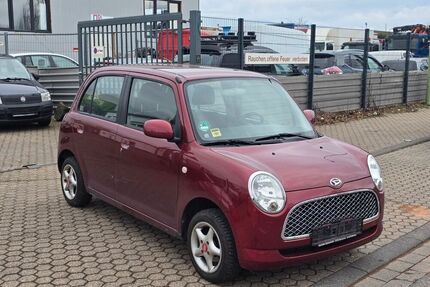 Daihatsu TREVIS