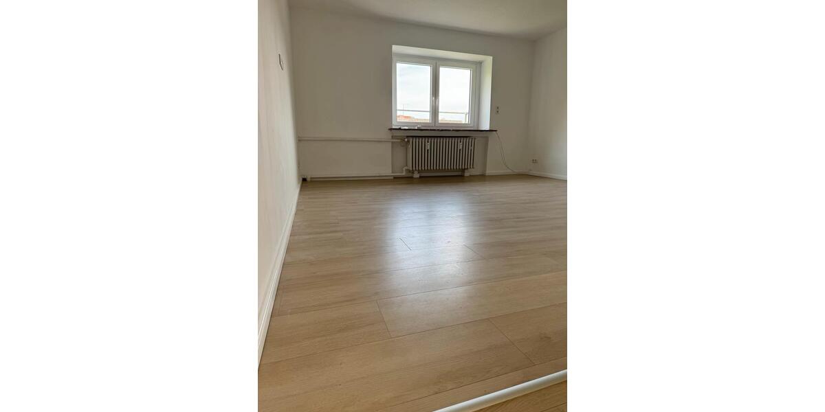 3 Zimmer Küche , Bad ohne Balkon 3 zimmer