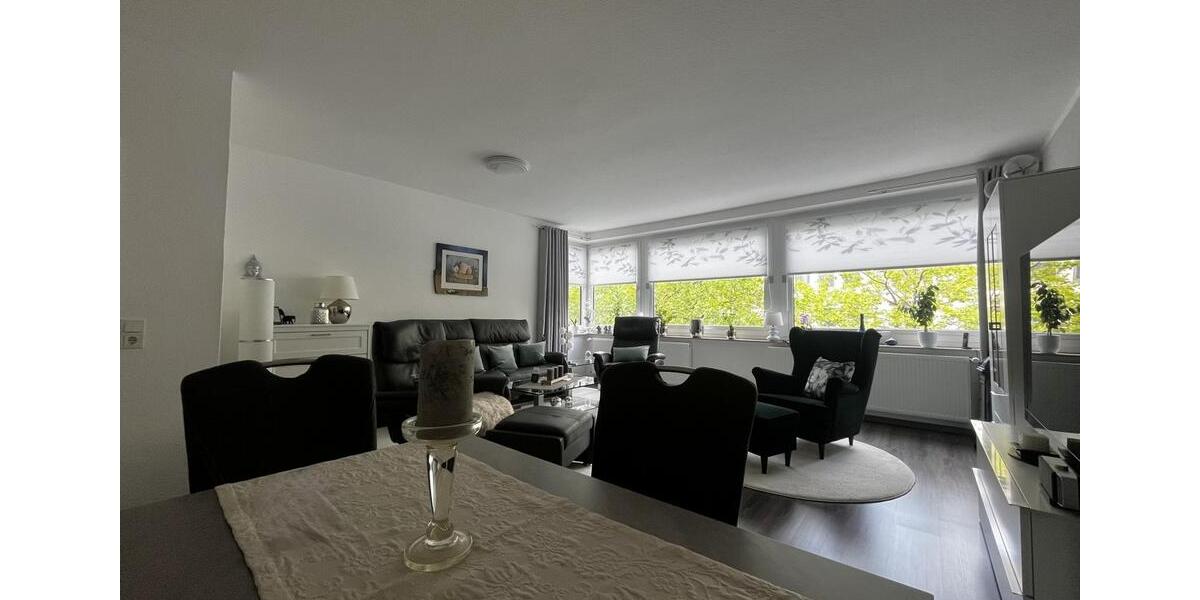 Etagenwohnung Bremerhaven Mitte - 3 Zimmer, 98 m&sup2;, 1.046&euro; | Angebot:21479708