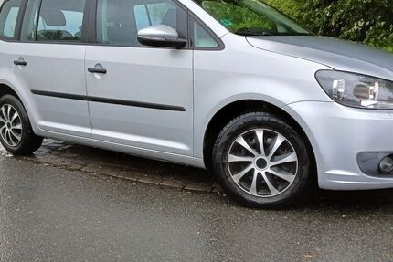 VW Touran 179.000 km 6.999 &euro; Bremerhaven 27578