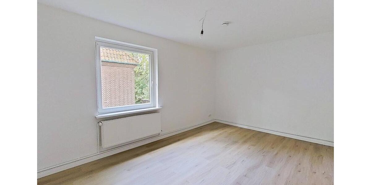 Etagenwohnung Nordenham - 4 Zimmer, 87 m&sup2;, 609&euro; | Angebot:26632535