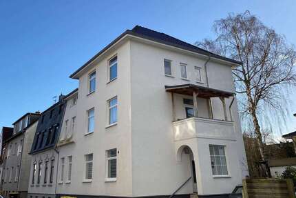 Haus Bremerhaven Wulsdorf - 11 Zimmer, 216 m&sup2;, 349.000&euro; | Angebot:25201881