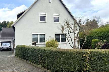 Haus zum Kaufen in Loxstedt Hohewurth 349.000 € 218.47 m² 9 zimmer