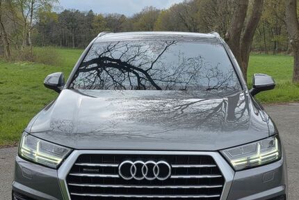 Audi Q7 167.000 km 26.000 &euro; Geestland 27624