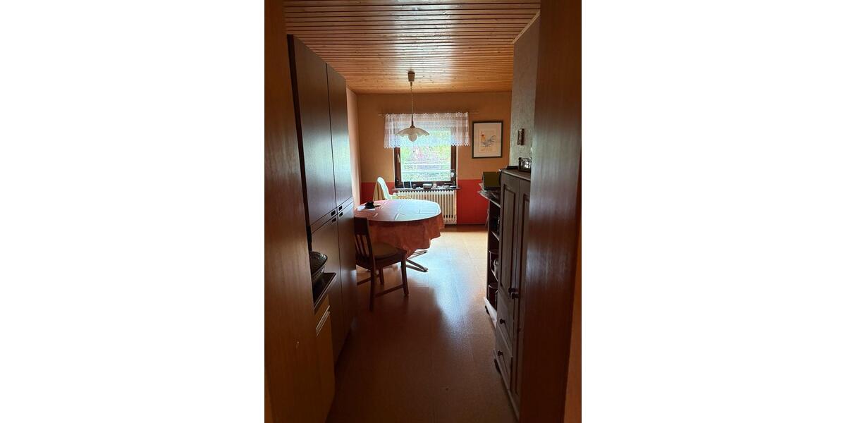 Einfamilienhaus Bremerhaven Lehe - 8 Zimmer, 140 m&sup2;, 160.000&euro; | Angebot:26764773