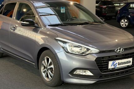 Hyundai i20 75.000 km 10.650 &euro; Bremerhaven 27568