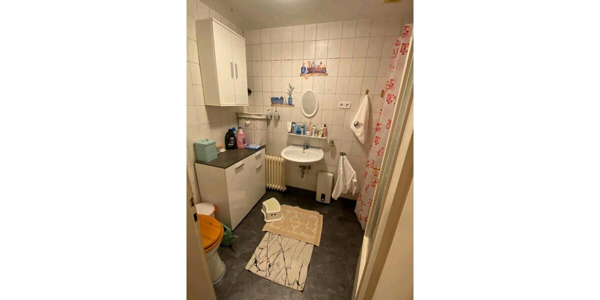 Schöne Erdgeschosswohnung in attraktiver Lage 3.5 zimmer
