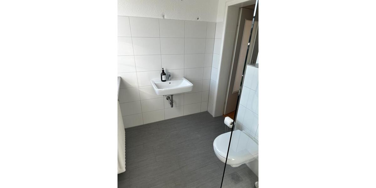 Reihenhaus Bremerhaven Schiffdorferdamm - 5 Zimmer, 130 m&sup2;, 250.000&euro; | Angebot:26112105