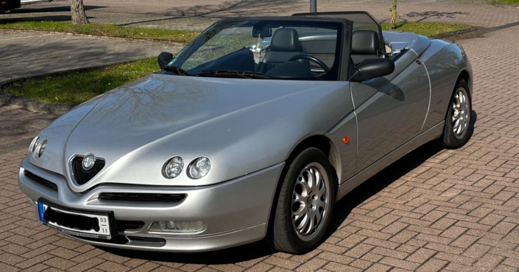 Alfa Romeo Spider 120.000 km 8.500 &euro; Loxstedt 27612